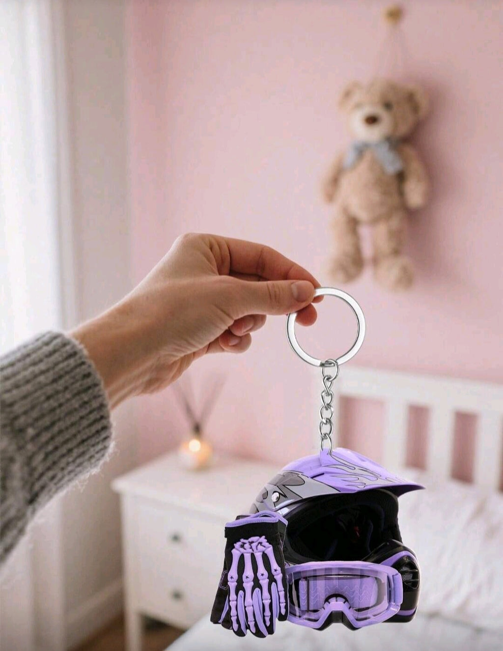 racing helmet key chain