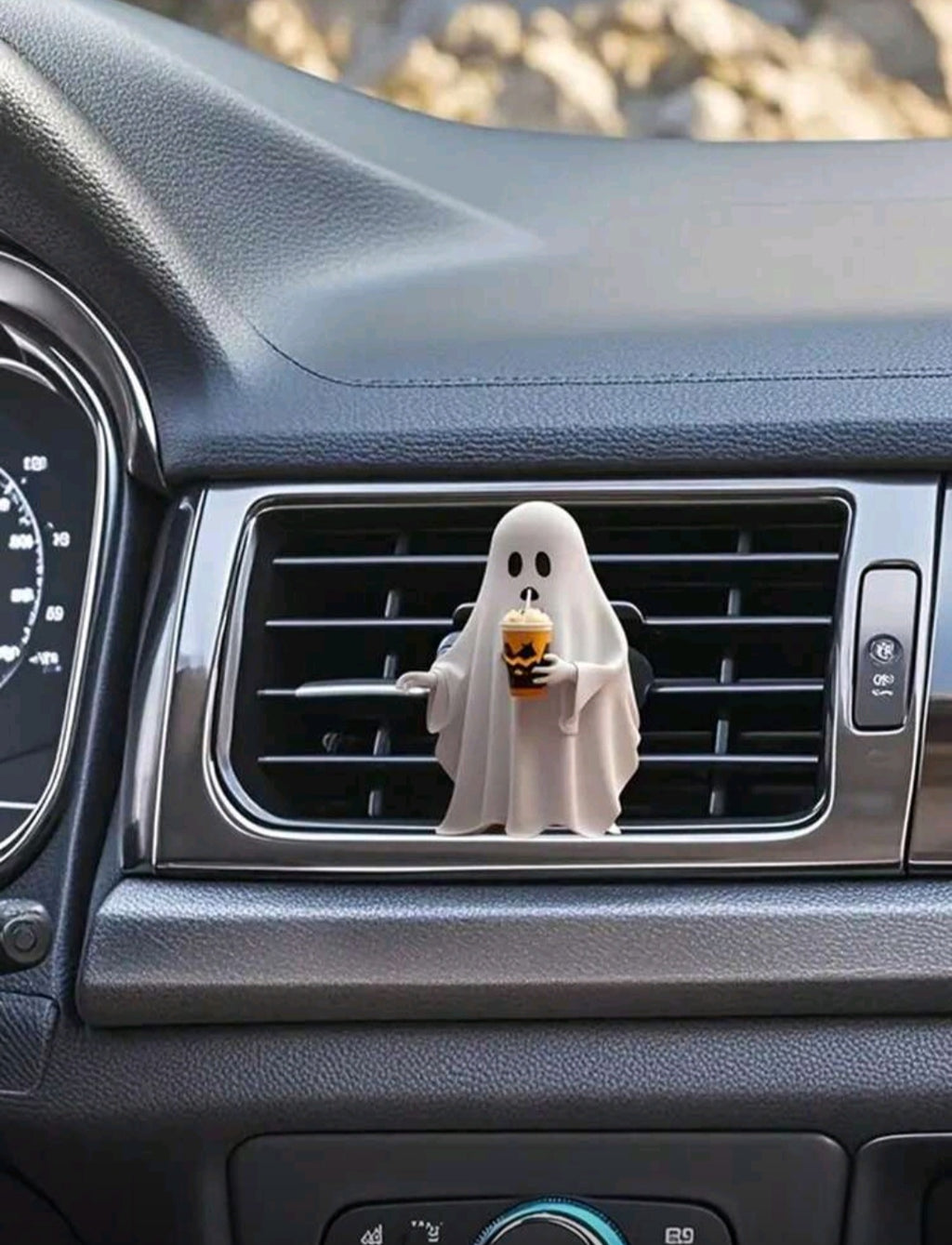 Ghost air vent accessory
