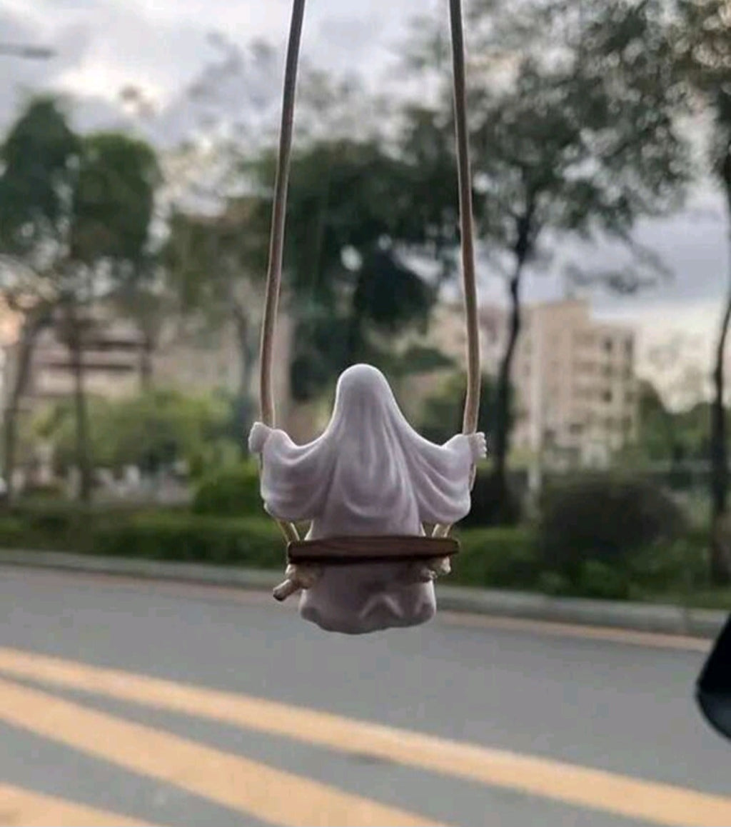 swinging ghost mirror pendant