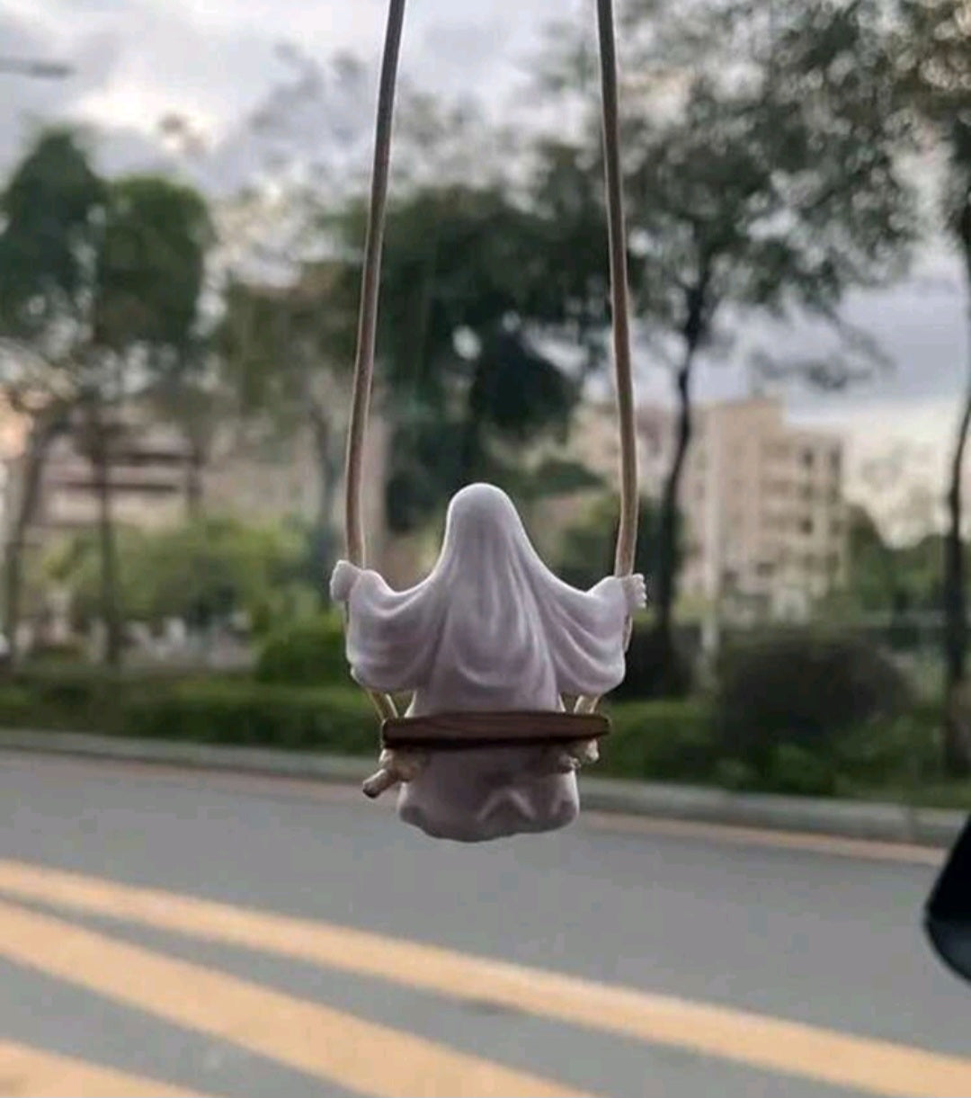 swinging ghost mirror pendant